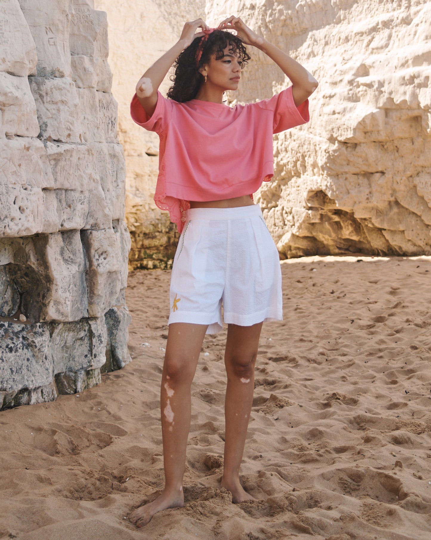 Lowie Applique White Sea Shorts