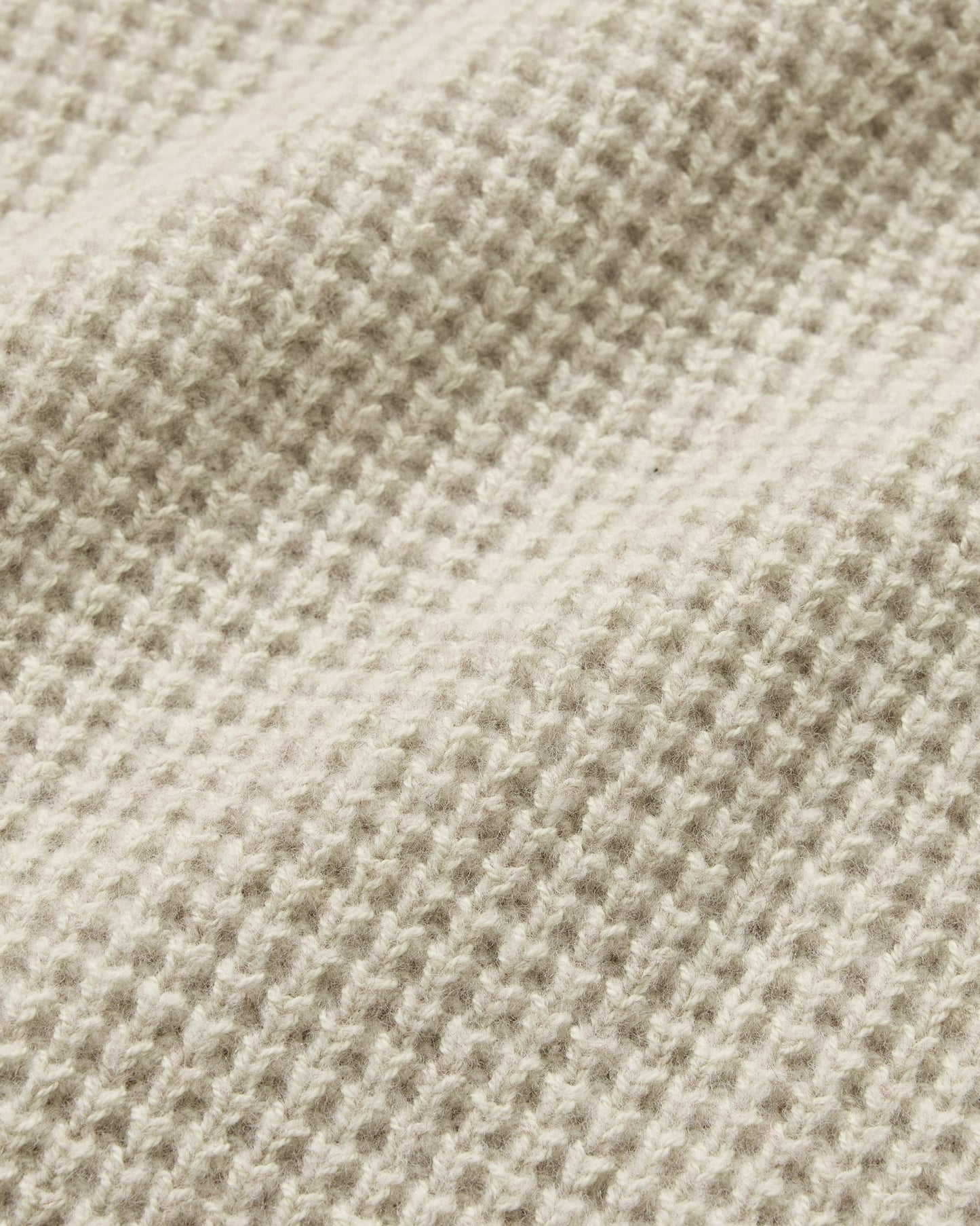 Marlow Raglan Crew - Almond
