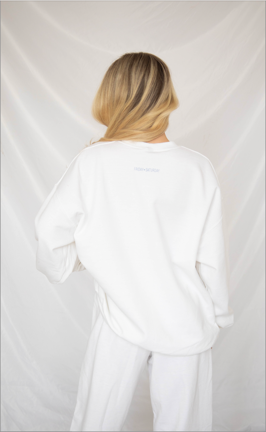 friday + saturday: classic mom sweatshirt - blue