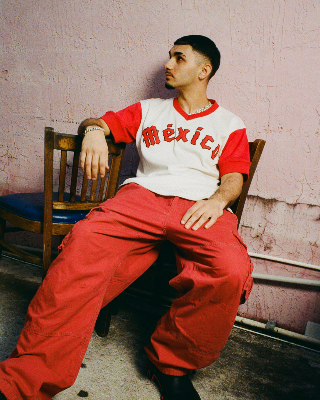 Diablos Rojos de Mexico V-Neck Mesh Jersey