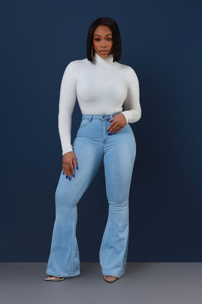 Bing High Waist Super Stretch Bell Bottom Jeans - Light Wash