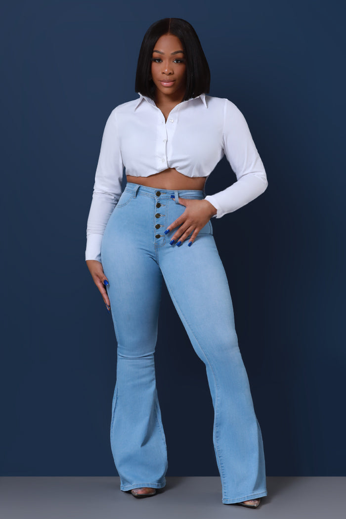 Dina High Waist Stretchy Hourglass Bell Bottom Jeans - Light Wash