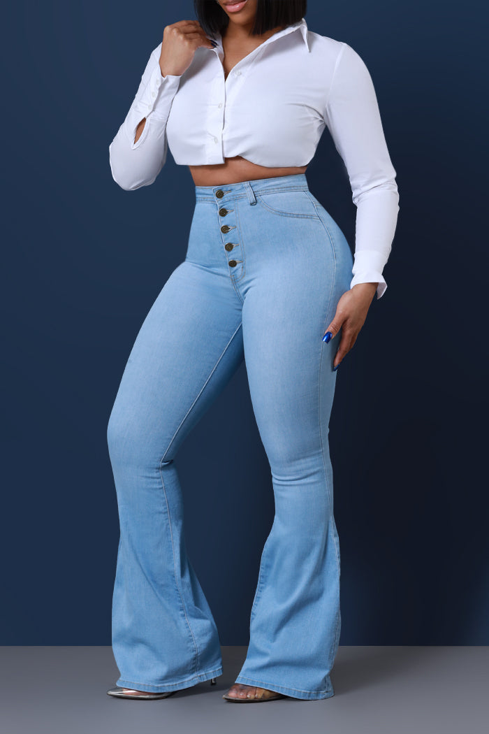 Dina High Waist Stretchy Hourglass Bell Bottom Jeans - Light Wash