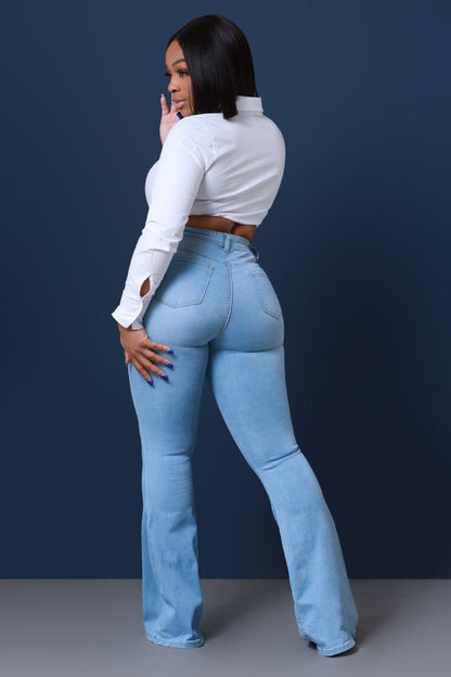 Dina High Waist Stretchy Hourglass Bell Bottom Jeans - Light Wash