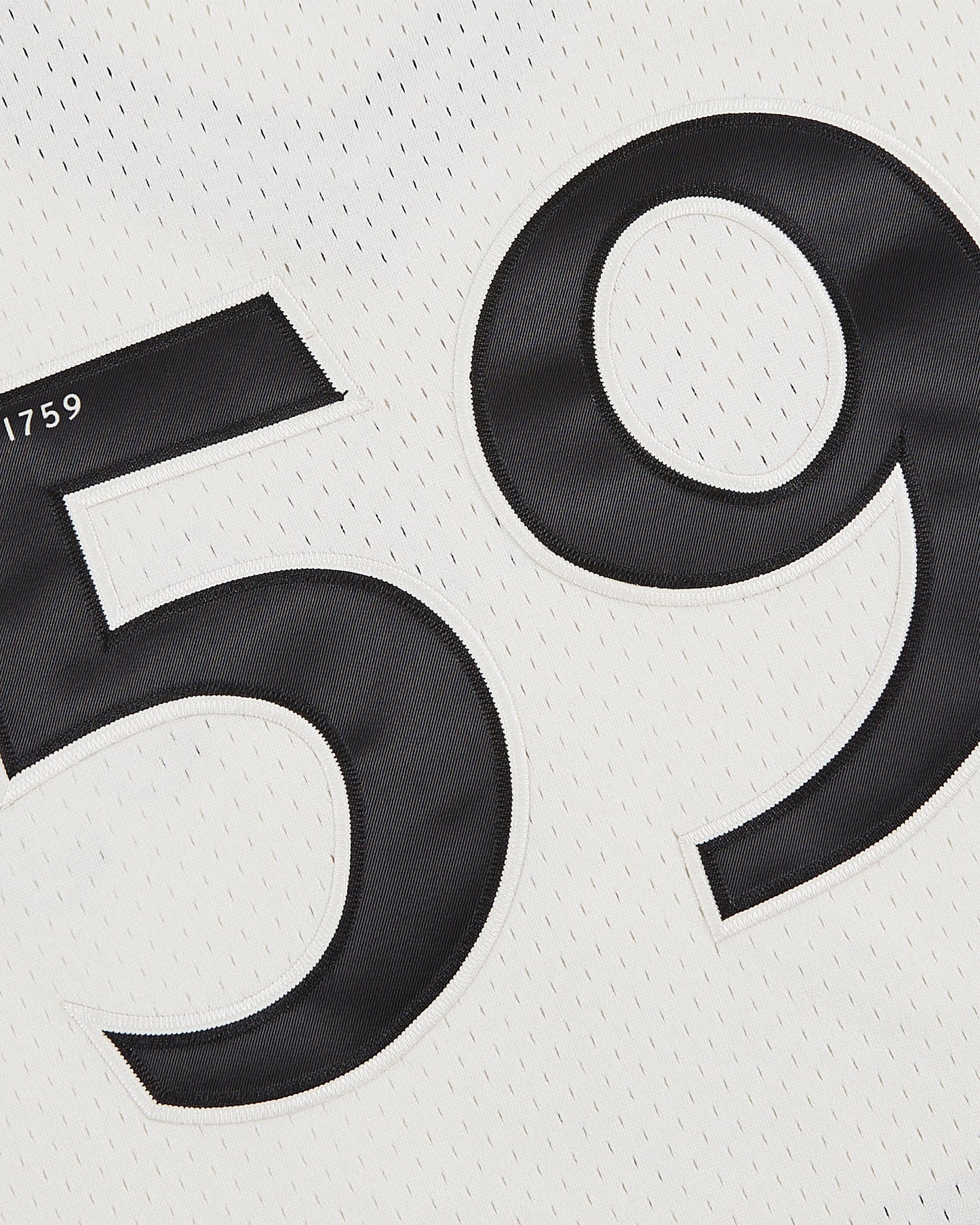 Guinness Seal Mesh V-Neck Jersey