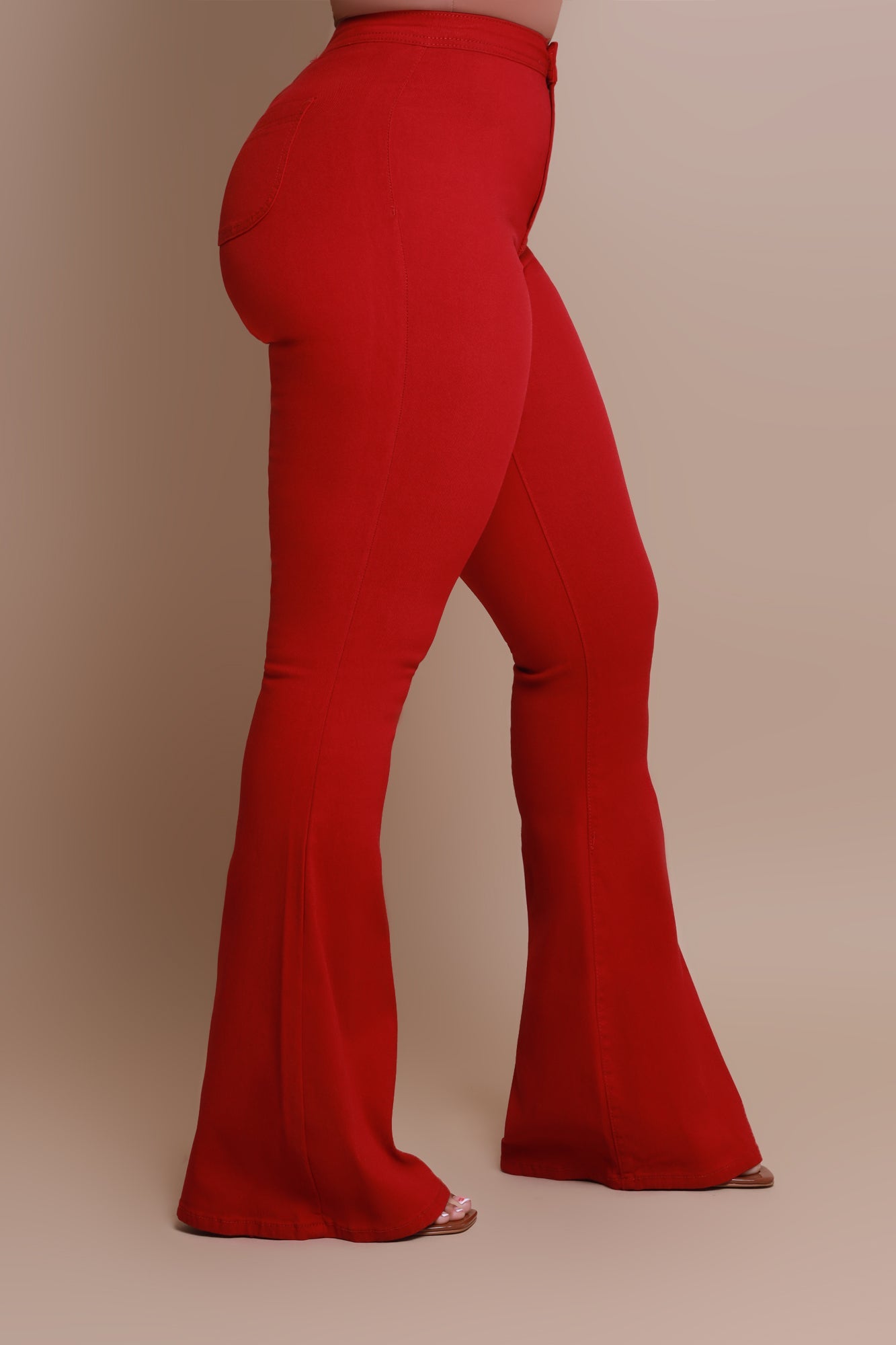 Fit & Flare Super Stretchy High Rise Jeans - Burgundy