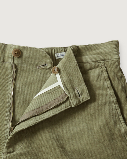 Corduroy Trail Shorts 8" - Dusty Olive