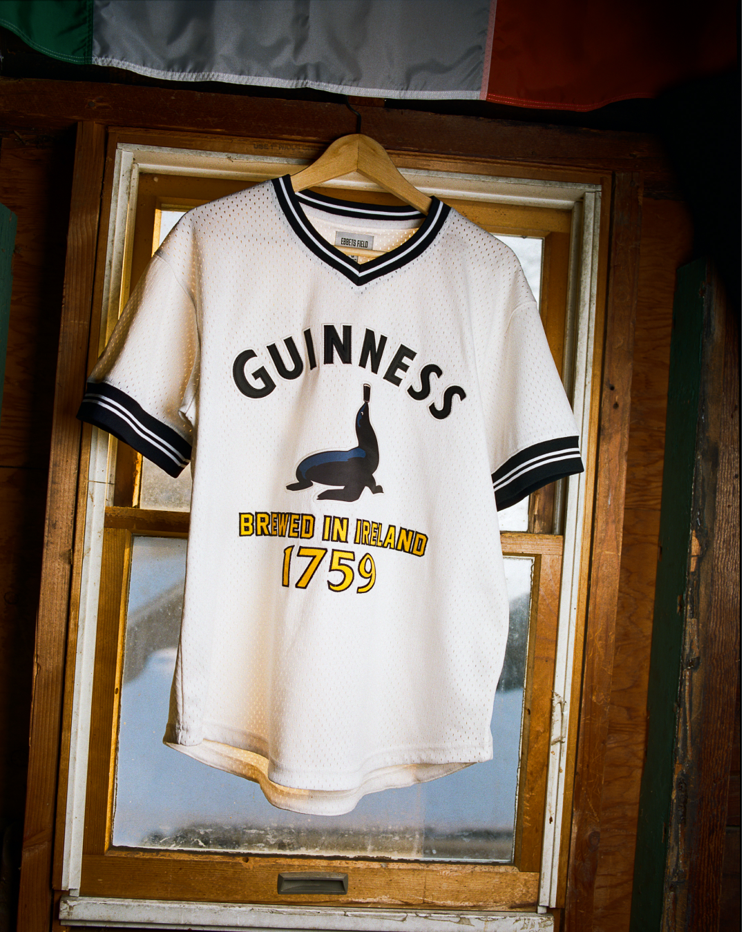 Guinness Seal Mesh V-Neck Jersey