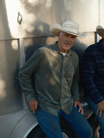 Saratoga Featherweight Corduroy Shirt - Agave