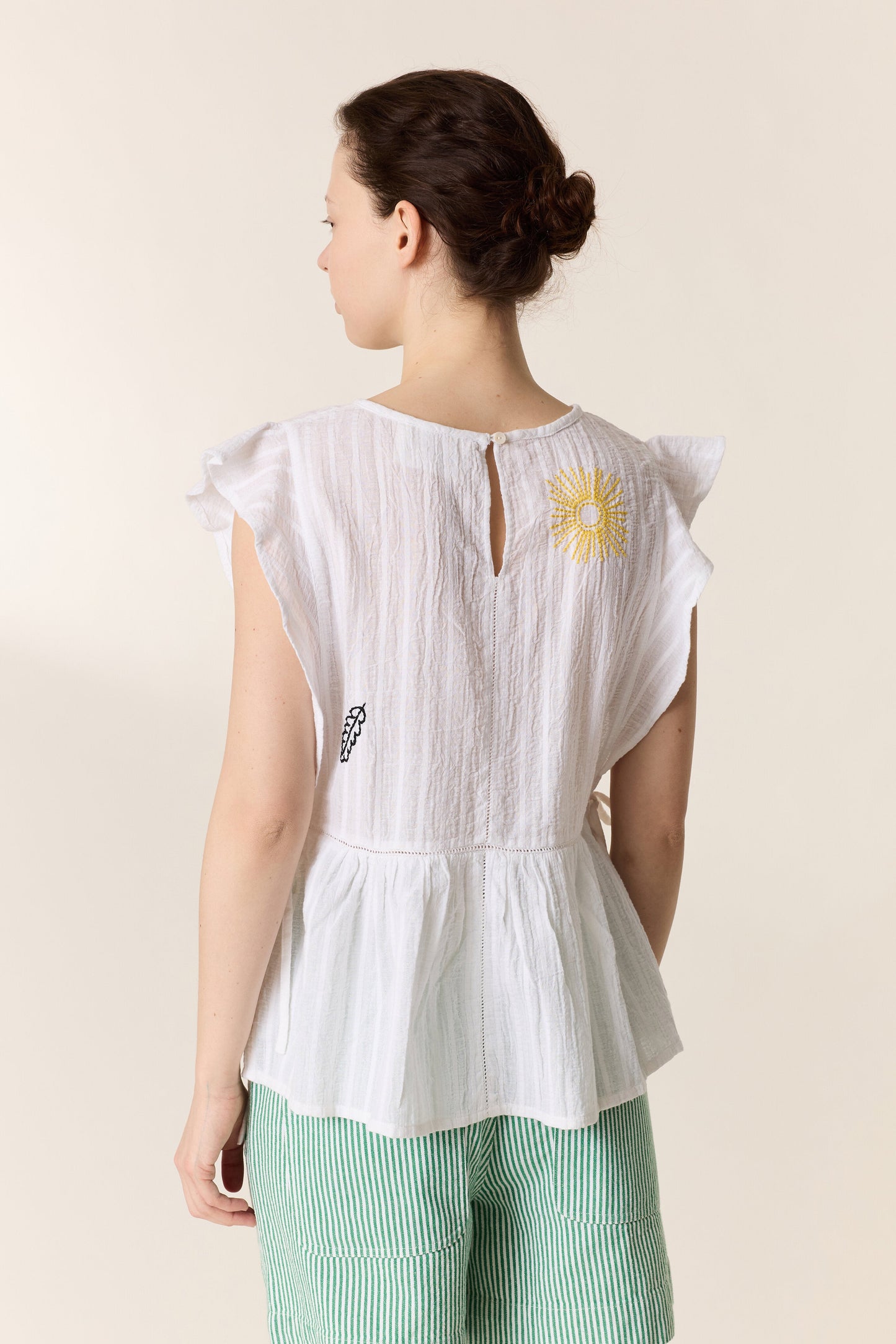 Leon & Harper Conor Embroided Blouse