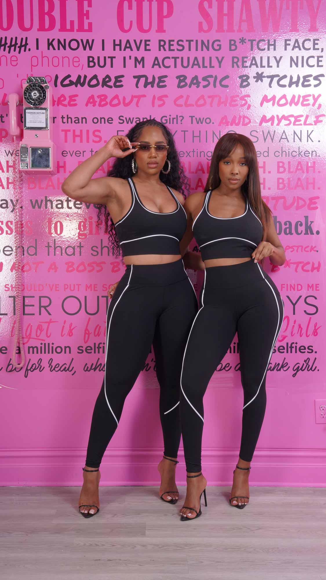 Can't Forget Cropped Athletic Legging Set - Black/White