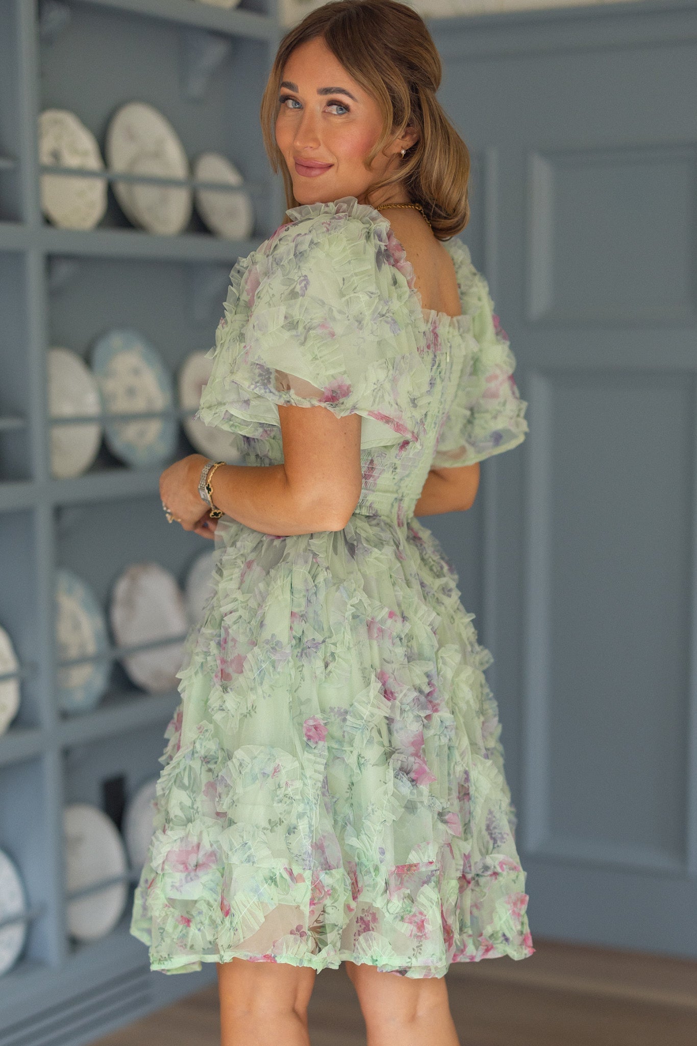 Florentina Short Dress in Pistachio Aquarelle Fleur