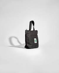 Cora + Spink Gardenia Tote Black