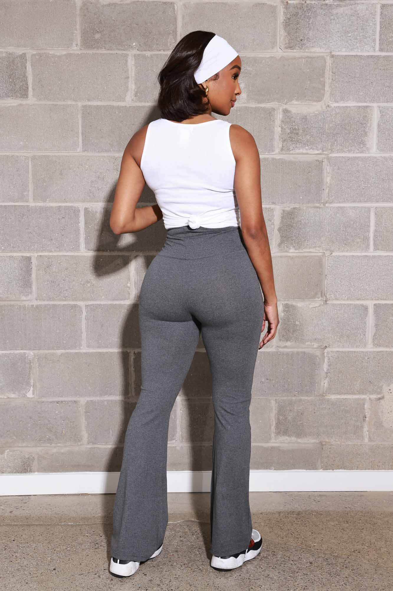 Curve Appeal Flare Leggings - Charcoal