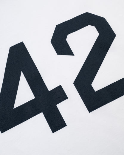 Jackie Robinson '42' Vintage Baseball Tee