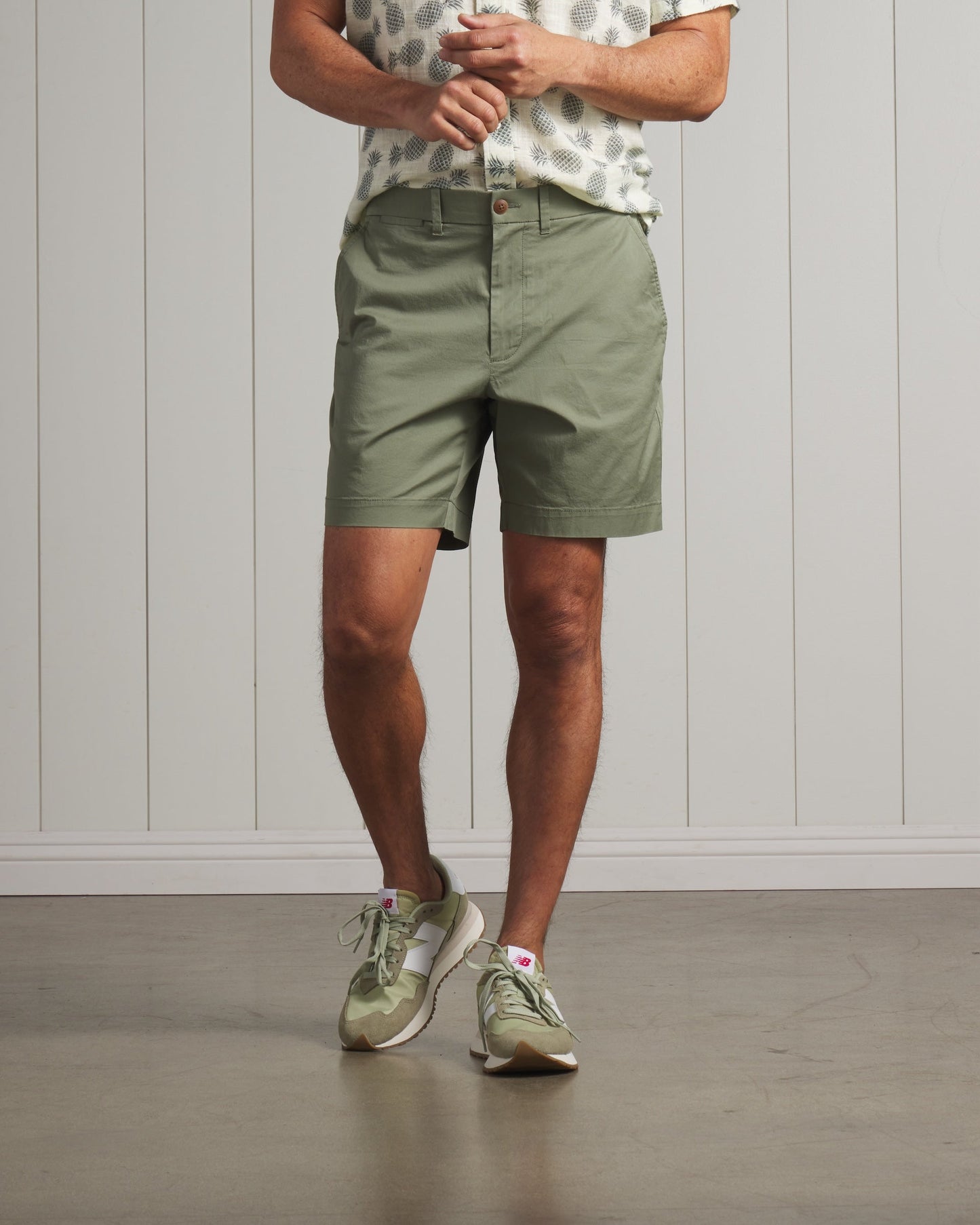 Thompson Flex Stretch Shorts 7"- Olivine