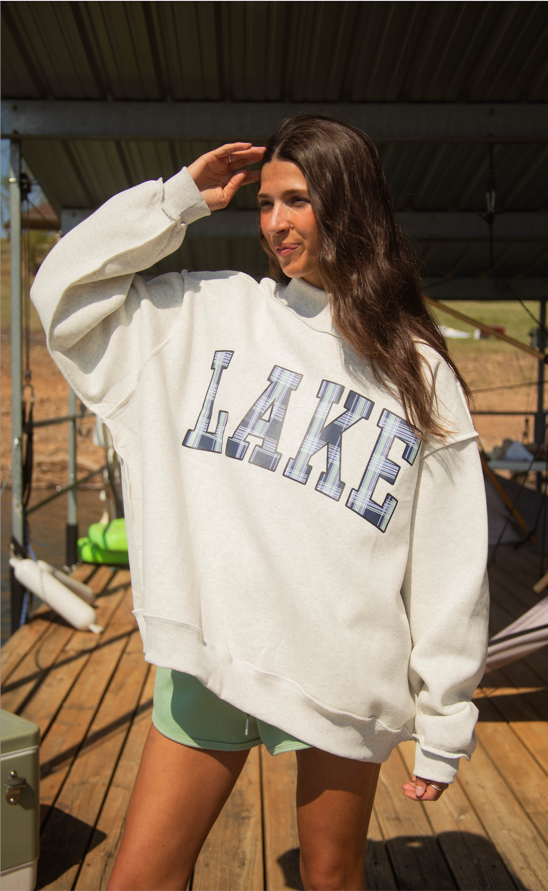 lake / mountain reversible mock neck