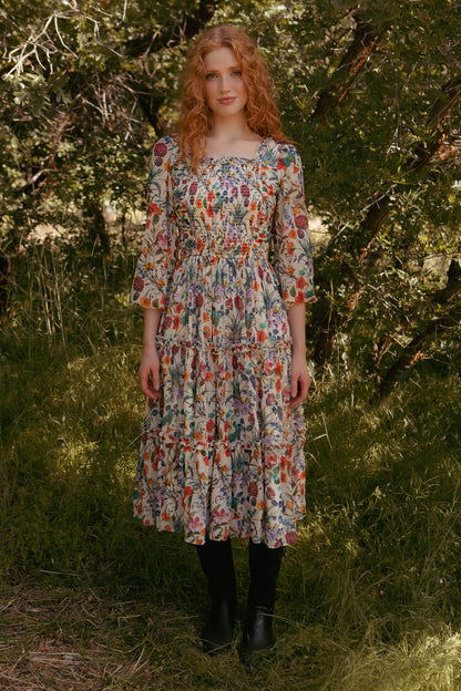 Selena Dress in Vivid Meadow
