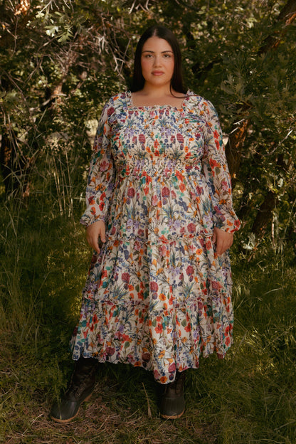 Selena Dress in Vivid Meadow