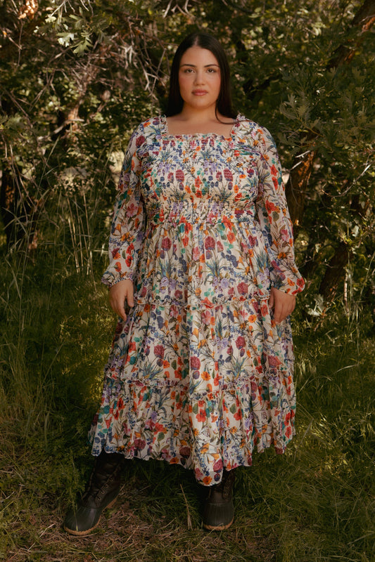 Selena Dress in Vivid Meadow