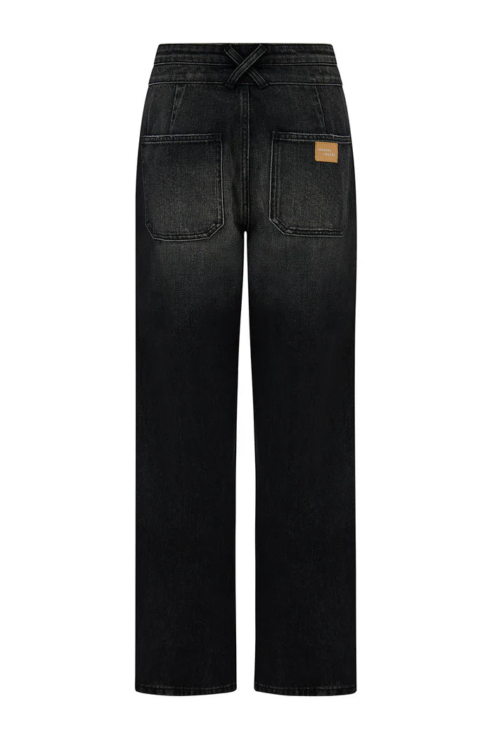 Seventy + Mochi Leo Jean Fairbanks
