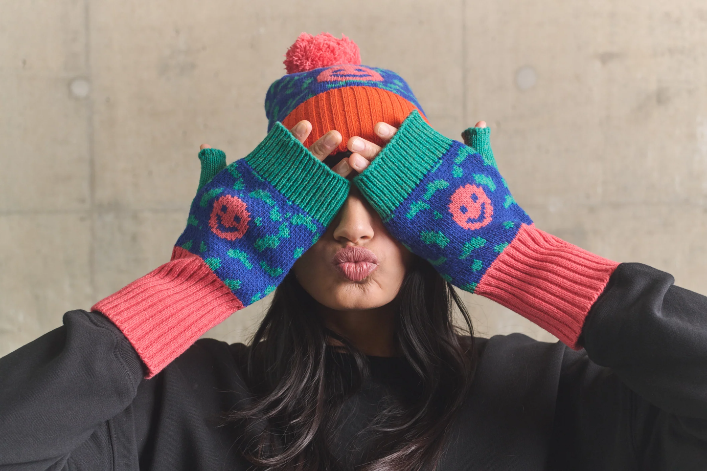 Miss PomPom Smiley Fingerless Wool Gloves