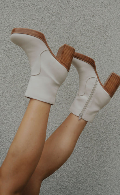 shu shop: vernita boot